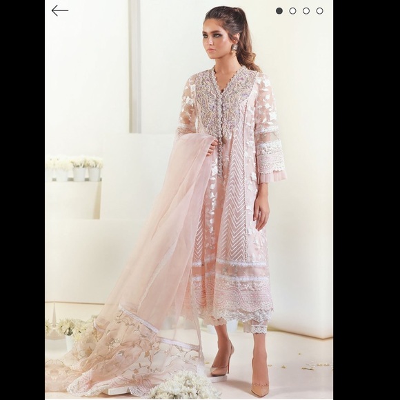 Farah talib formal - Pakistani designer suit - Picture 1 of 2